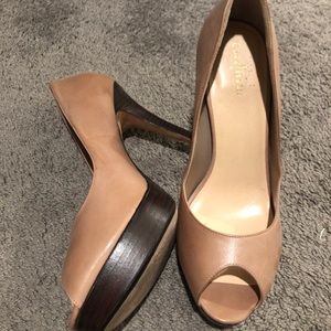 Cole Hann Mariela Air OT pump. Nude. Size 9.
